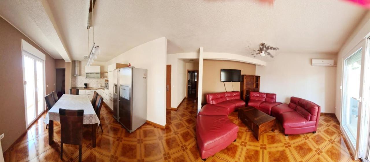 Apartments Naomi And Marsel Trogir Kültér fotó