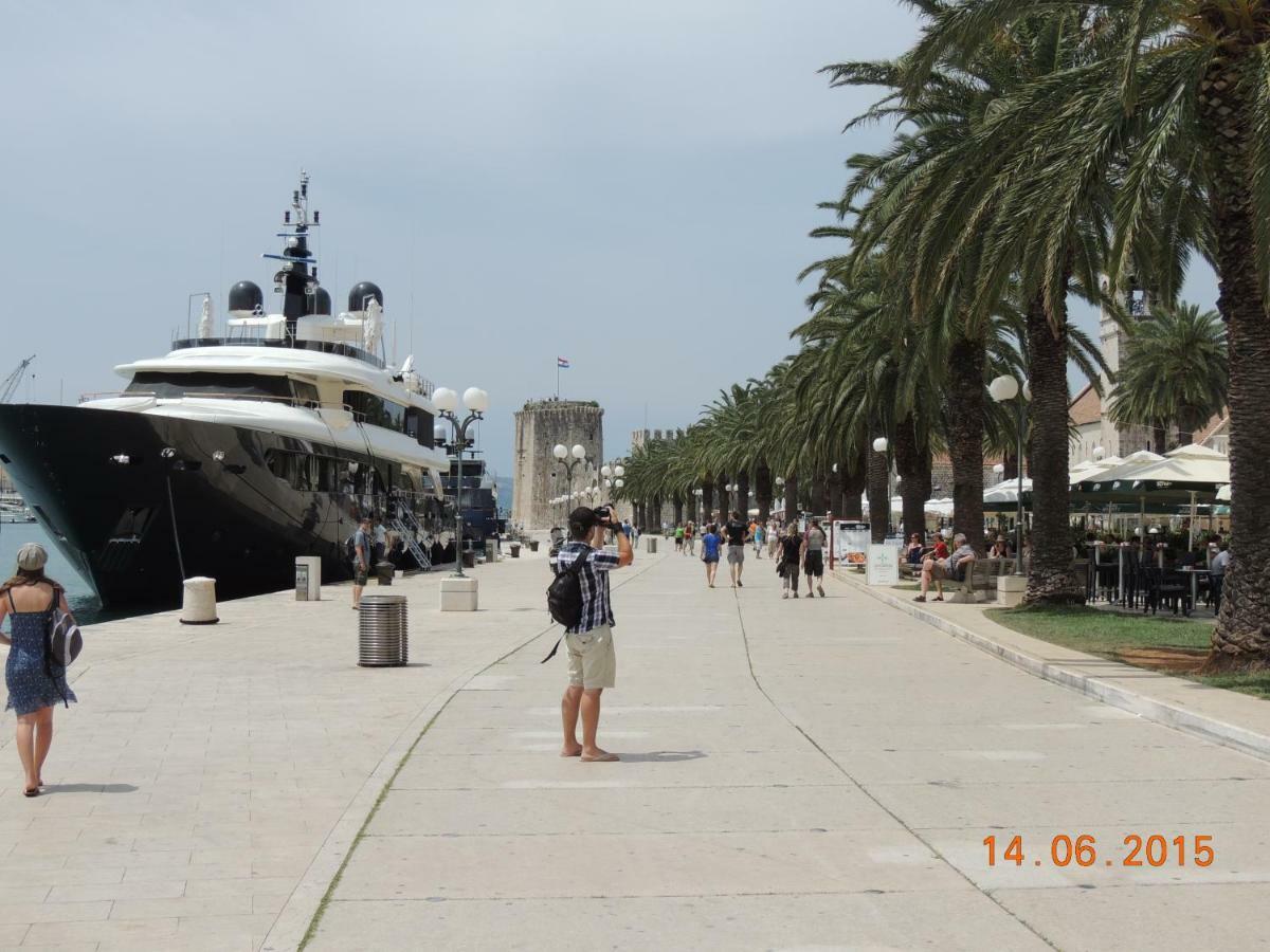 Apartments Naomi And Marsel Trogir Kültér fotó
